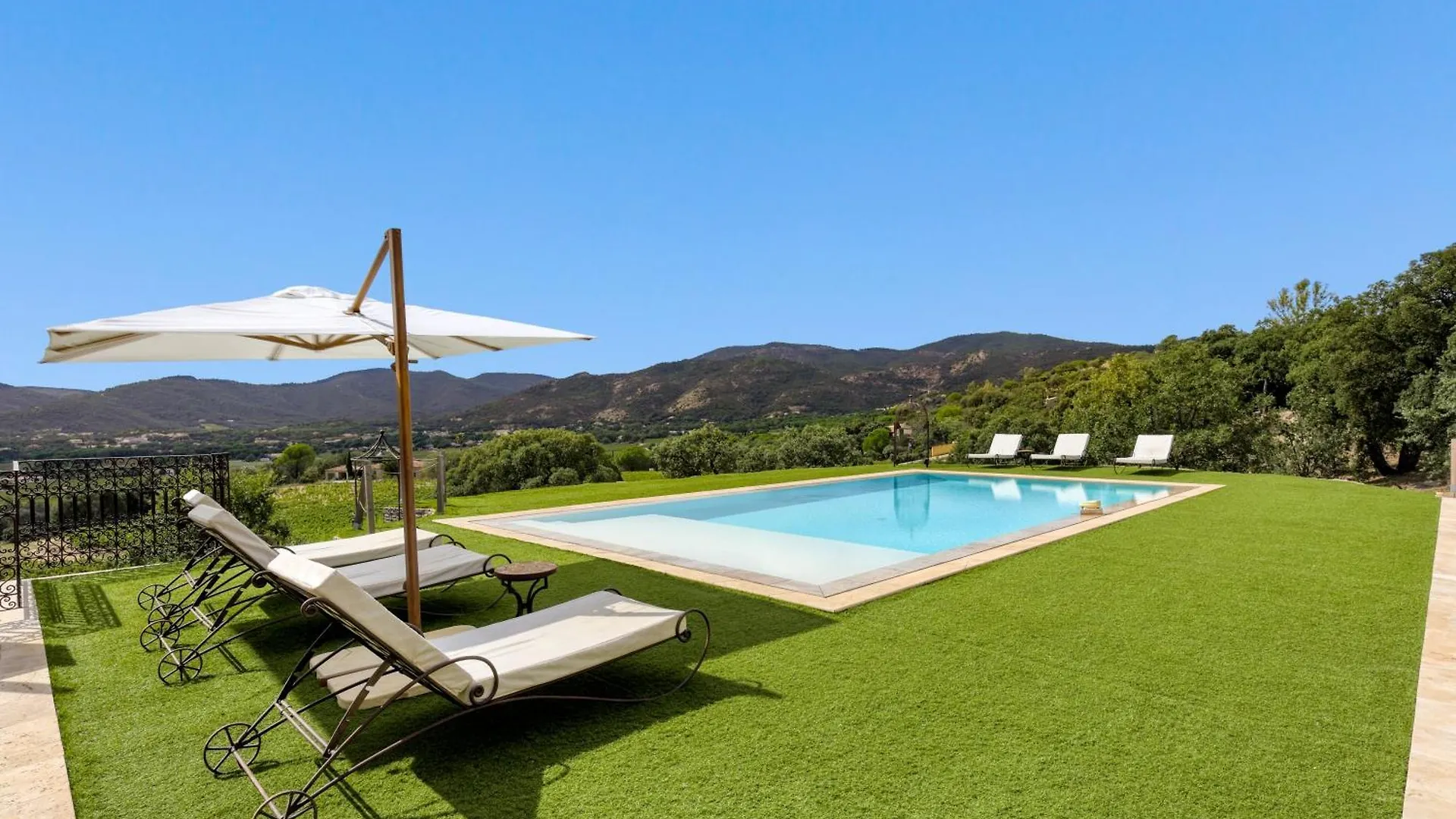 Tra Vigna E Mare Hotel Le Plan-de-la-Tour