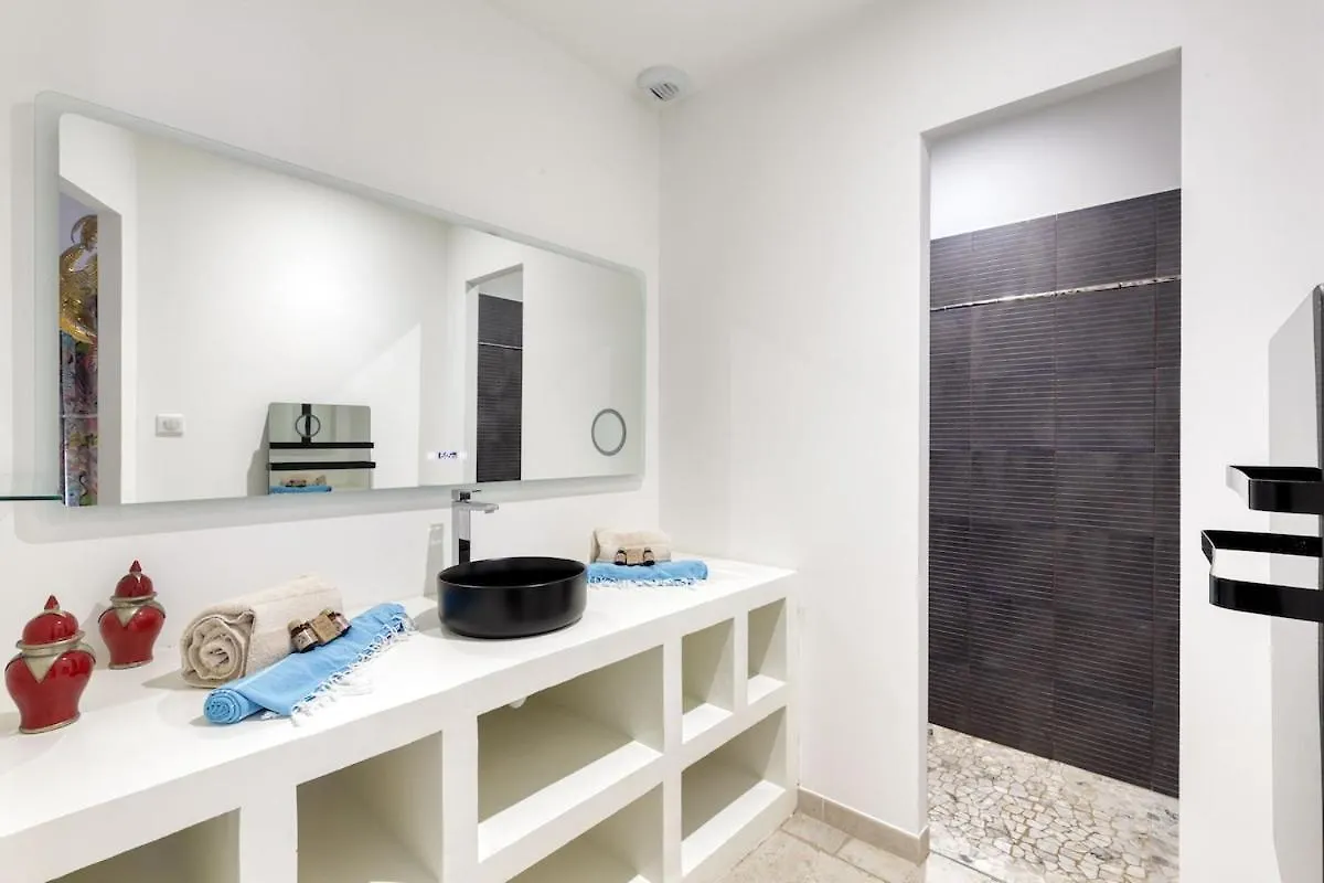 Guest house Tra Vigna E Mare Hotel Le Plan-de-la-Tour France