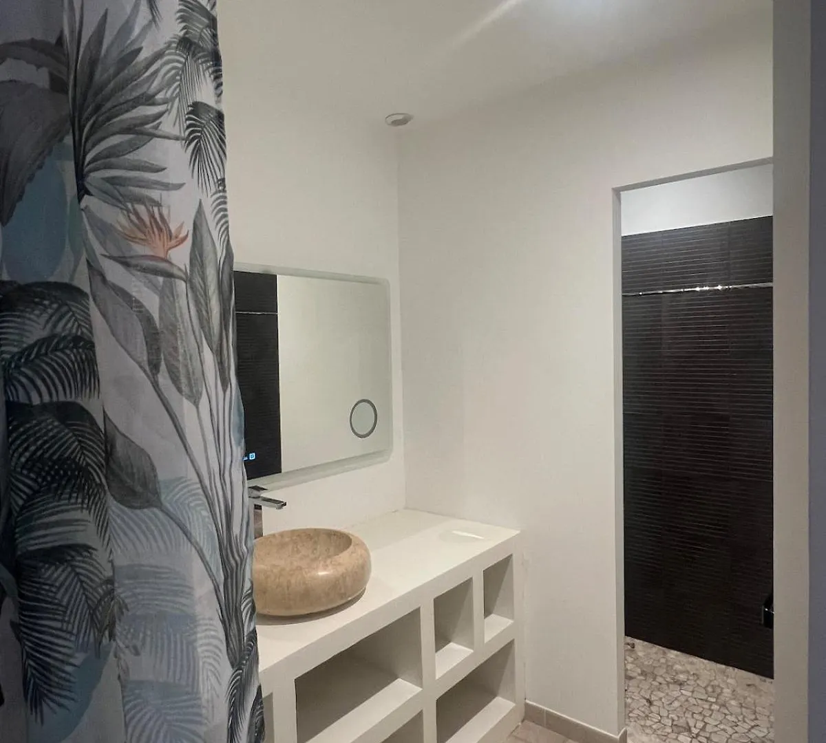 Tra Vigna E Mare Hotel Le Plan-de-la-Tour 0*,